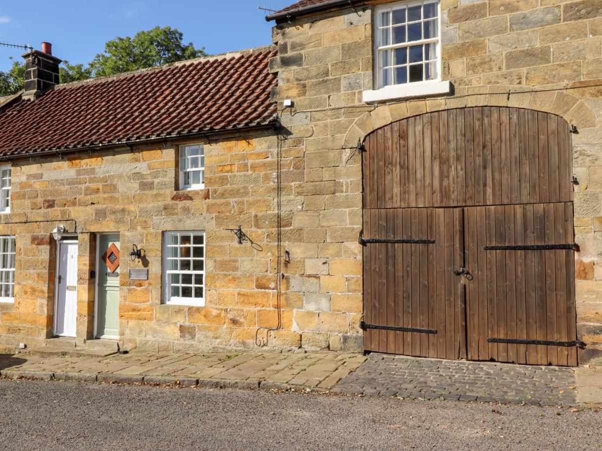 Michaelmass Cottage Whitby Exterior foto